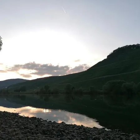 公寓 Sonnenlay - An Der Mosel *