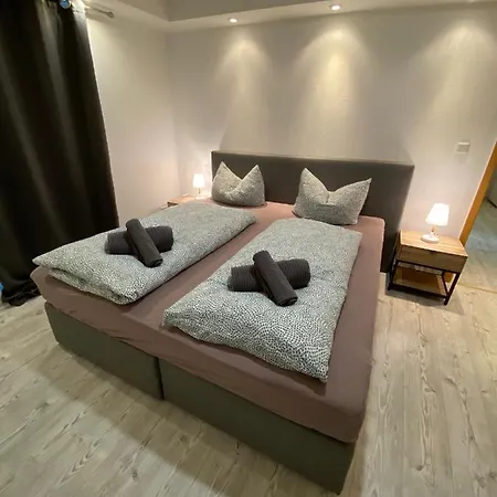 Mosel Sonnenlay Mit Terrasse Für Familien Gruppen Apartamento *