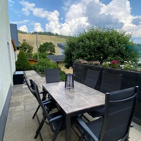 Sonnenlay - An Der Mosel *