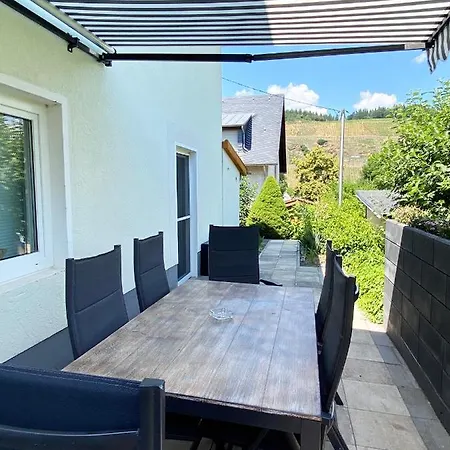 Sonnenlay - An Der Mosel Apartment