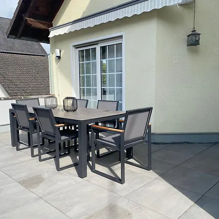 Mosel Sonnenlay Mit Terrasse Fuer Familien Gruppen * בראונברג