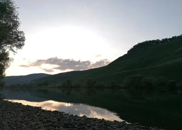 아파트 Sonnenlay - An Der Mosel *